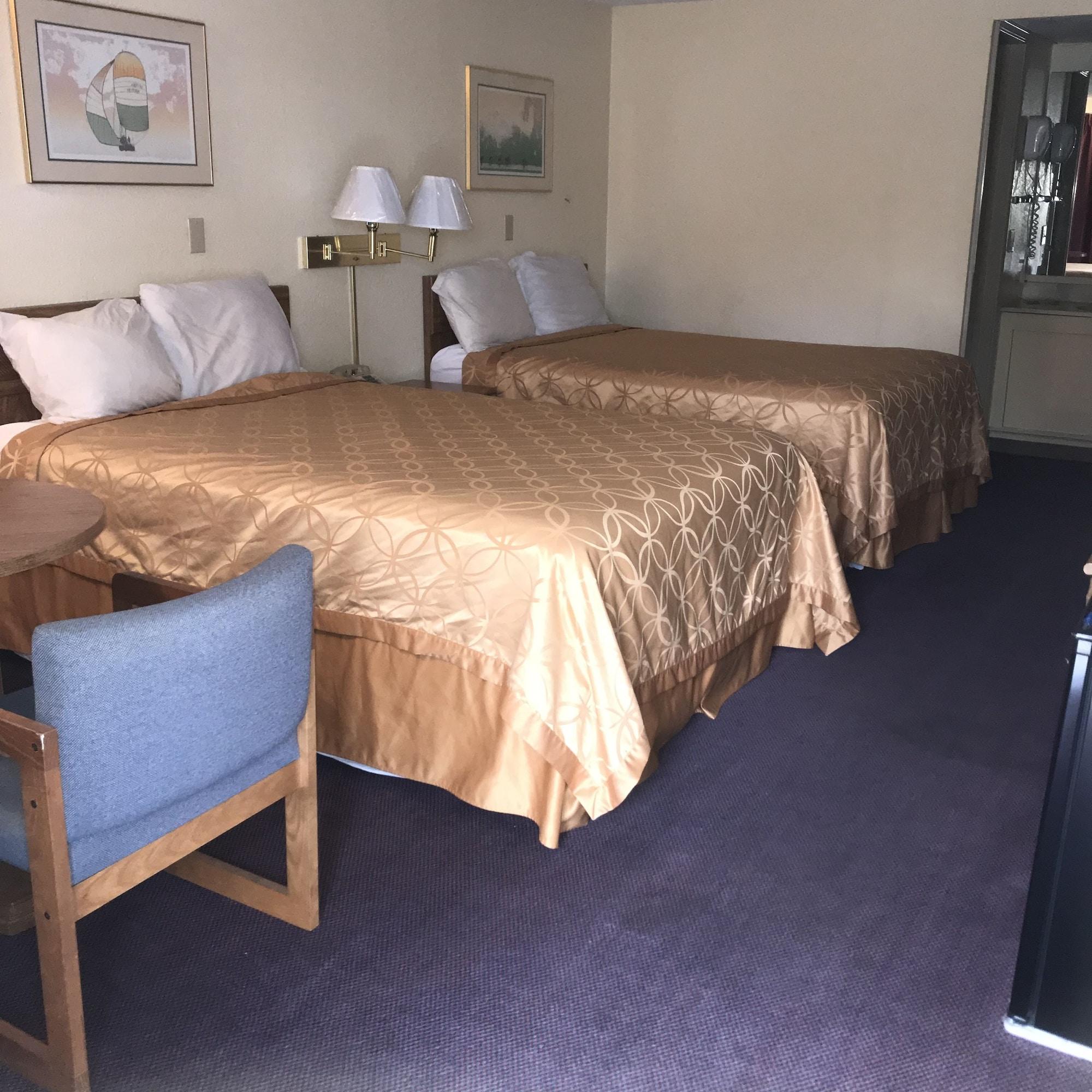 Rodeway Inn Финдли Экстерьер фото