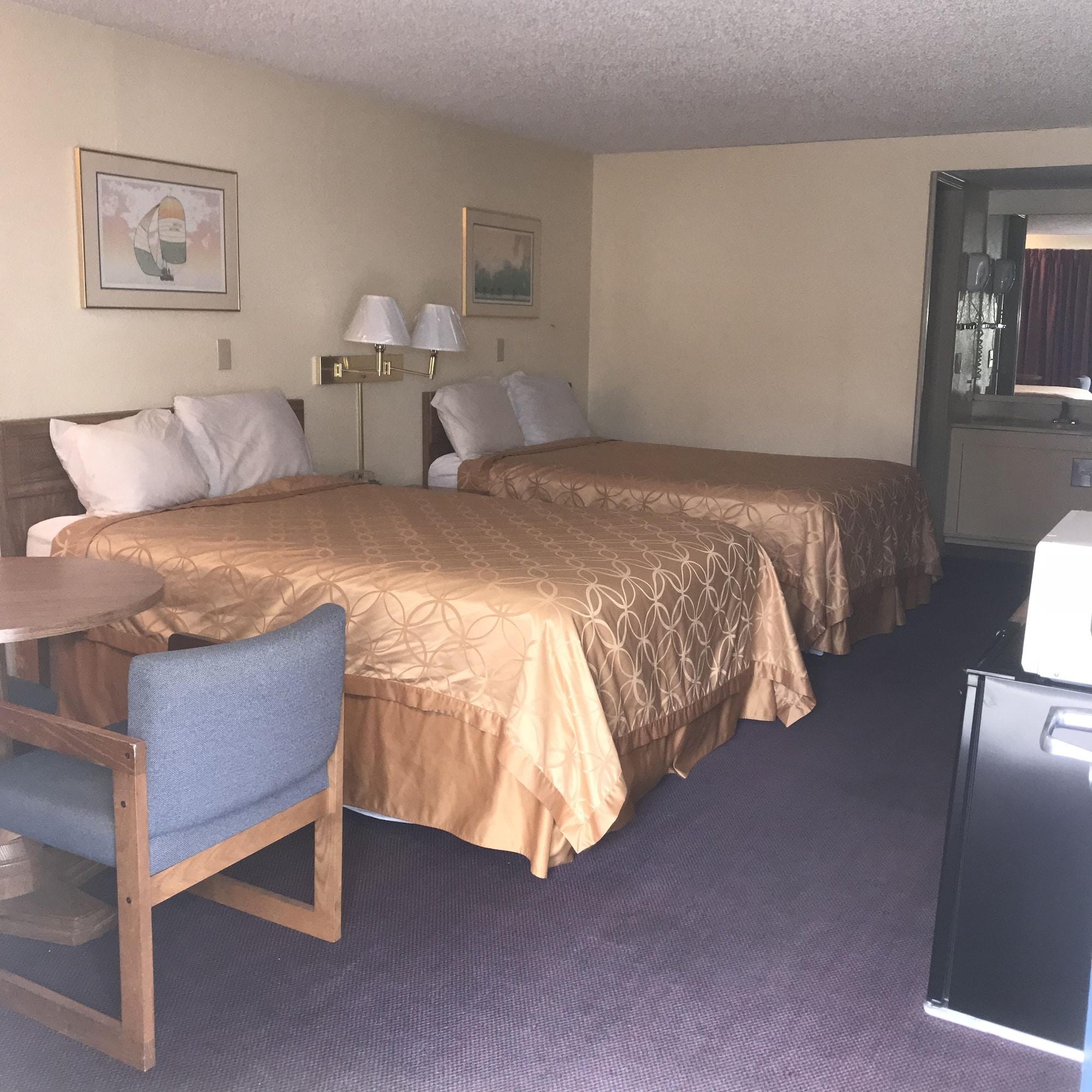 Rodeway Inn Финдли Экстерьер фото