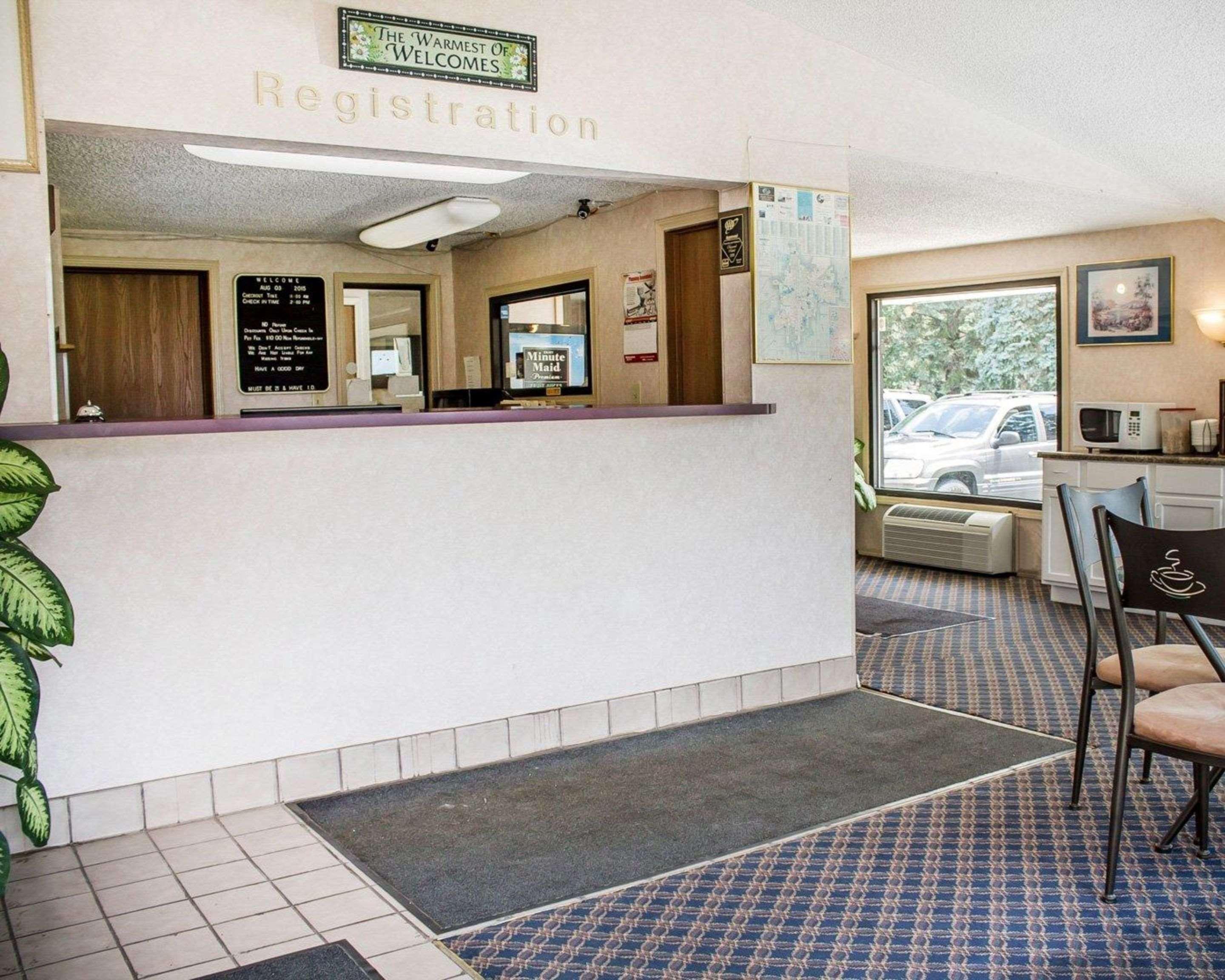 Rodeway Inn Финдли Экстерьер фото